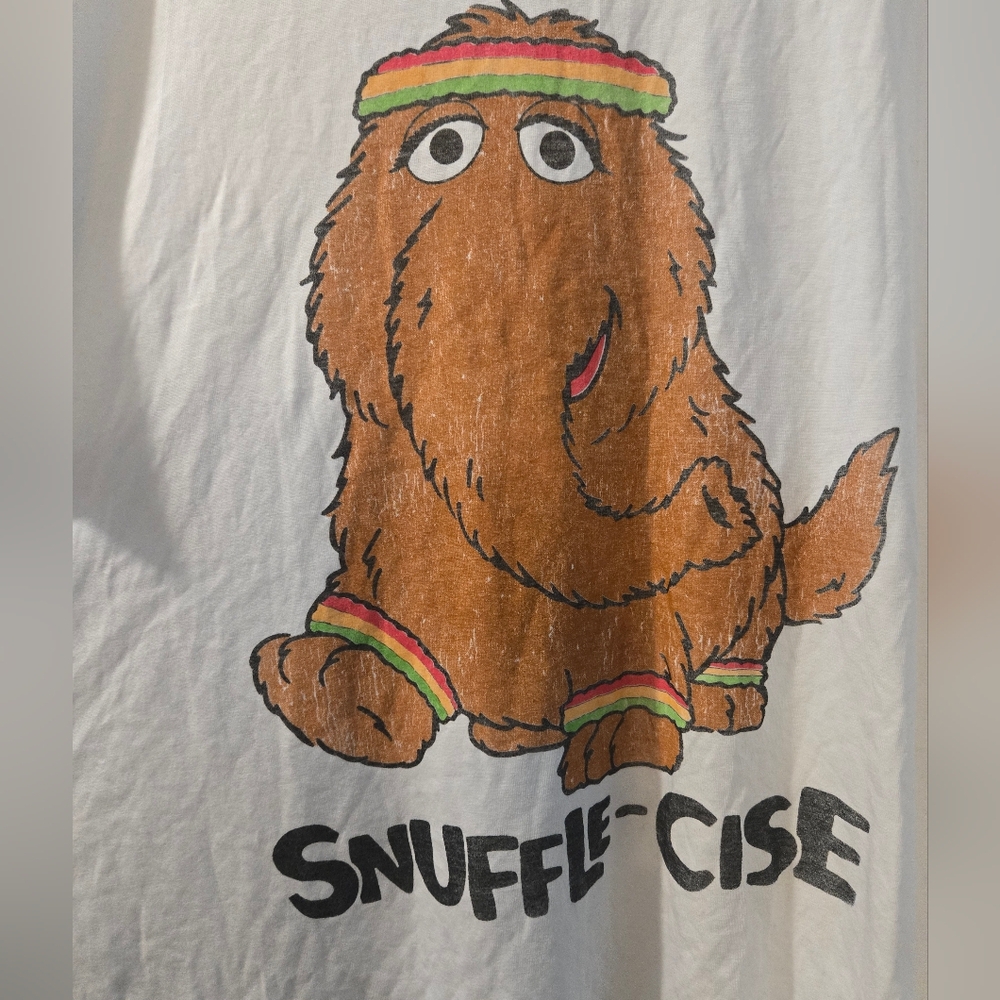 Lauren Moshi Snuffle-Cise tee - Picture 5 of 10